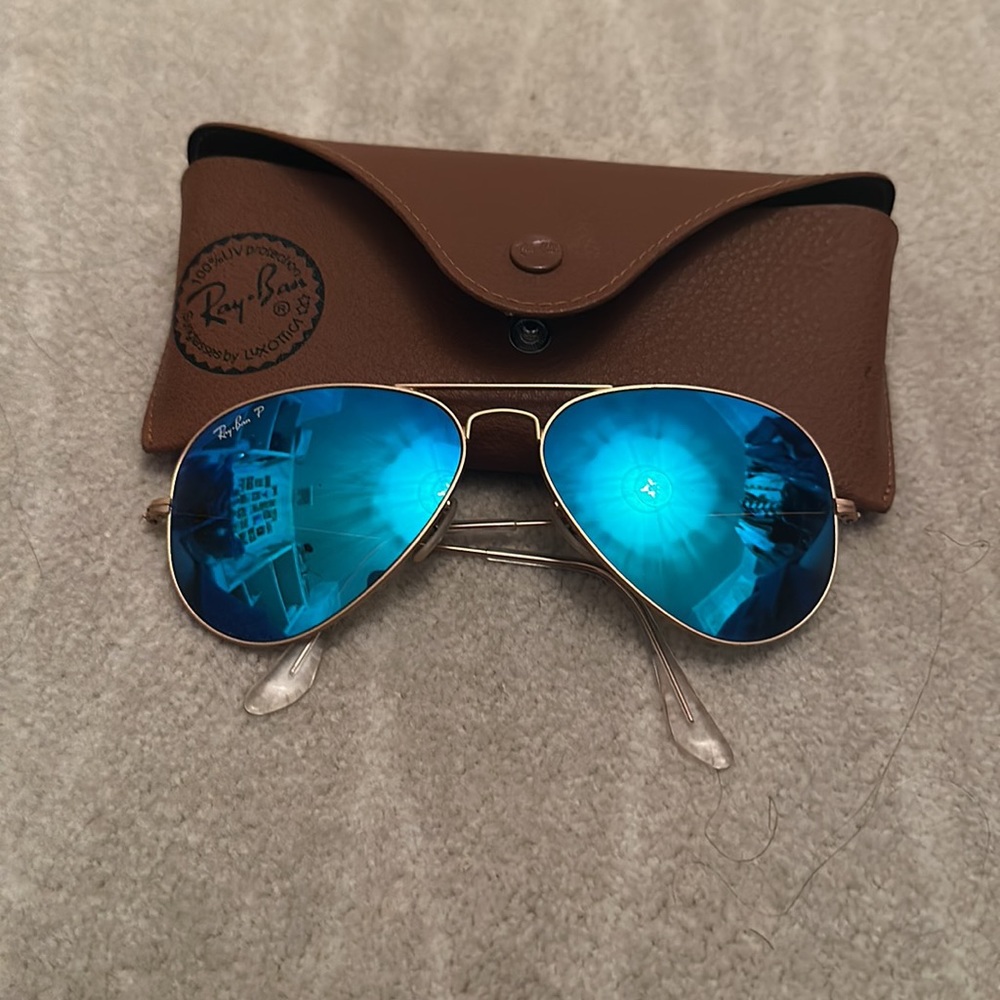Ray Ban Blue Polarized Aviator Flash Sunglasses with Gold Frame with Case